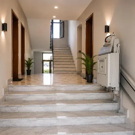 Da Aulisio Bed and Breakfast Πέστουμ